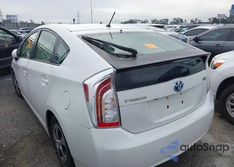 2015 Toyota Prius Two из США, поврежденный, VIN JTDKN3DU8F0451520